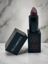 Load image into Gallery viewer, Bewitching Bullet Lipstick- Shade Familiar
