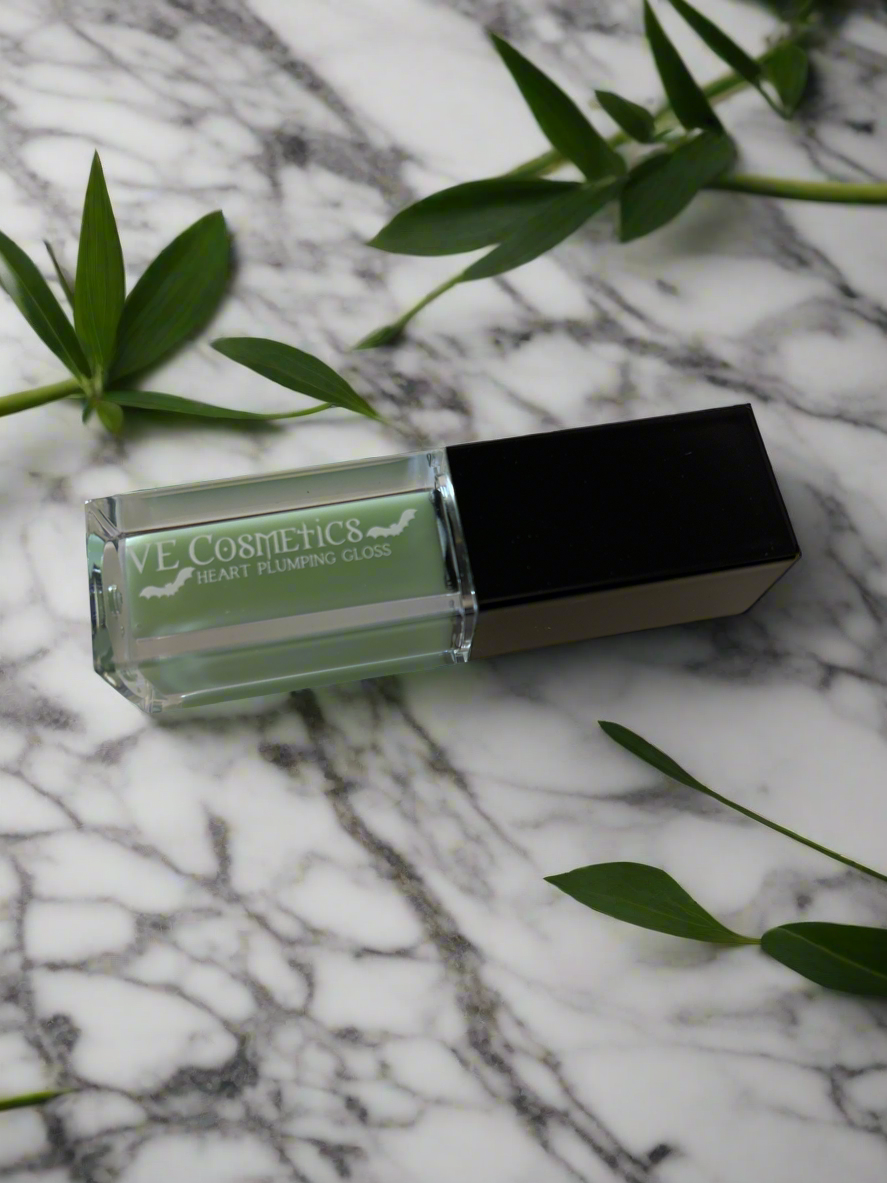 Heart Plumping & Hydrating Gloss/oil - Ice Queen