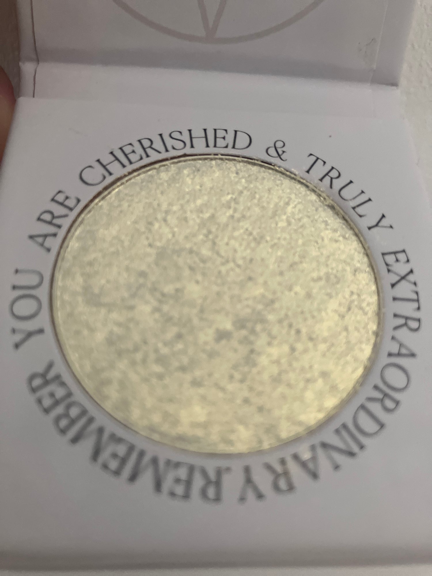 Midsummer magic Illuminator Confidence (Yellow/Gold)