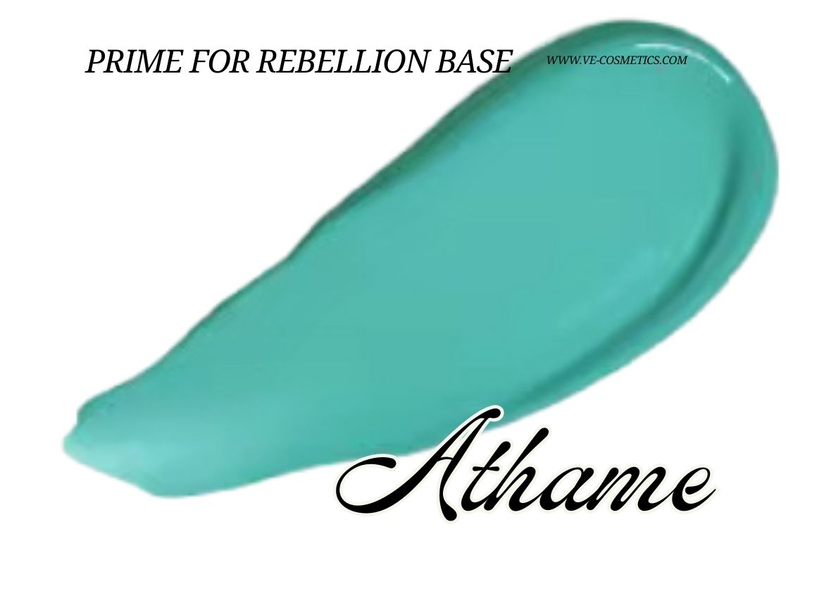 Teal eyeshadow base that enhances blue, green, and cool-toned eyeshadows