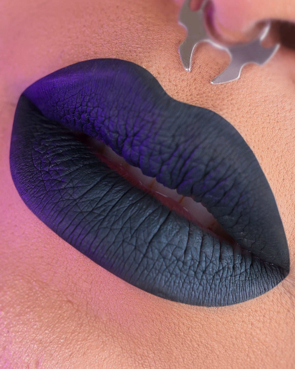 Earth Liquid Matte Lipstick