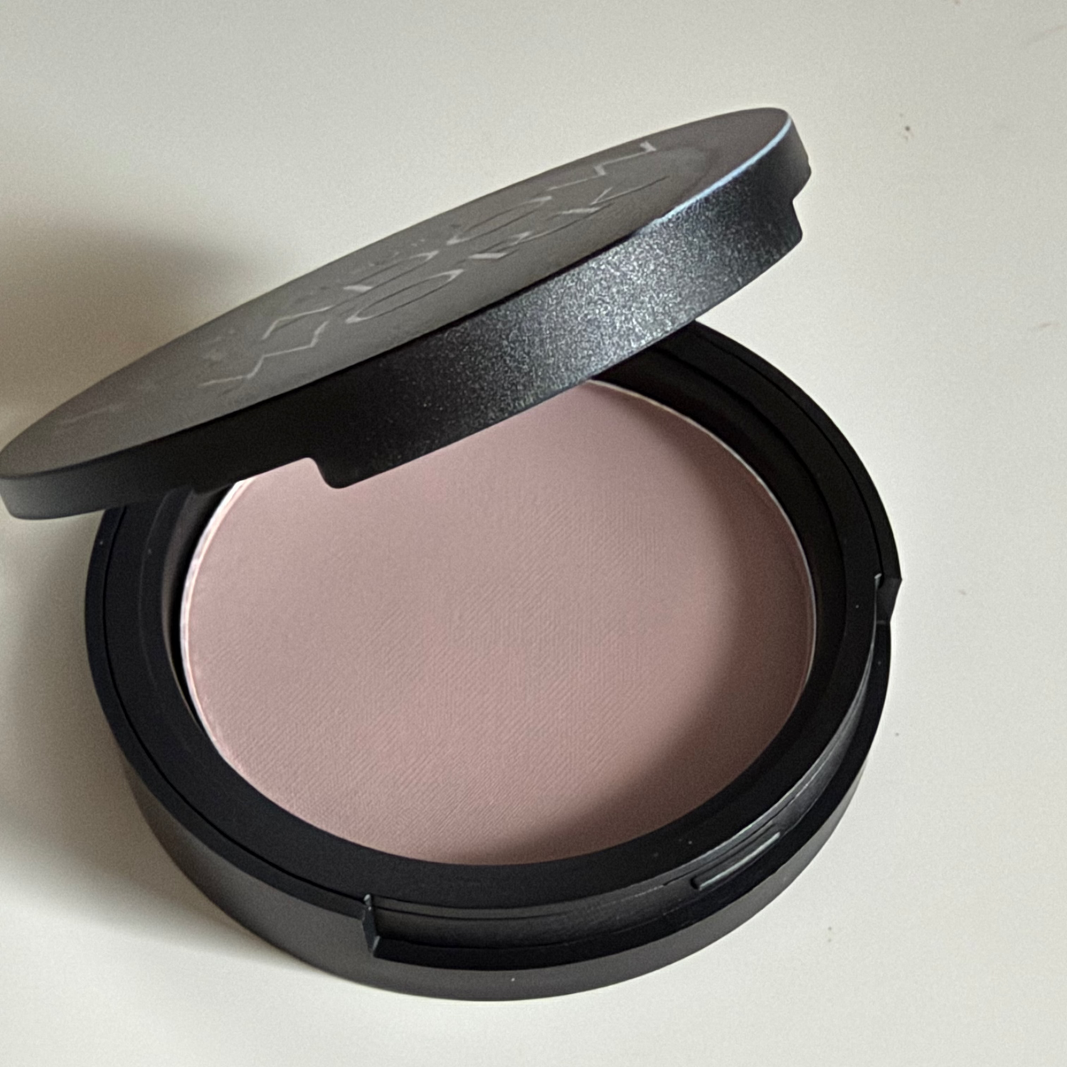 Shadow Work - Pressed cool toned Lilac Grey contour