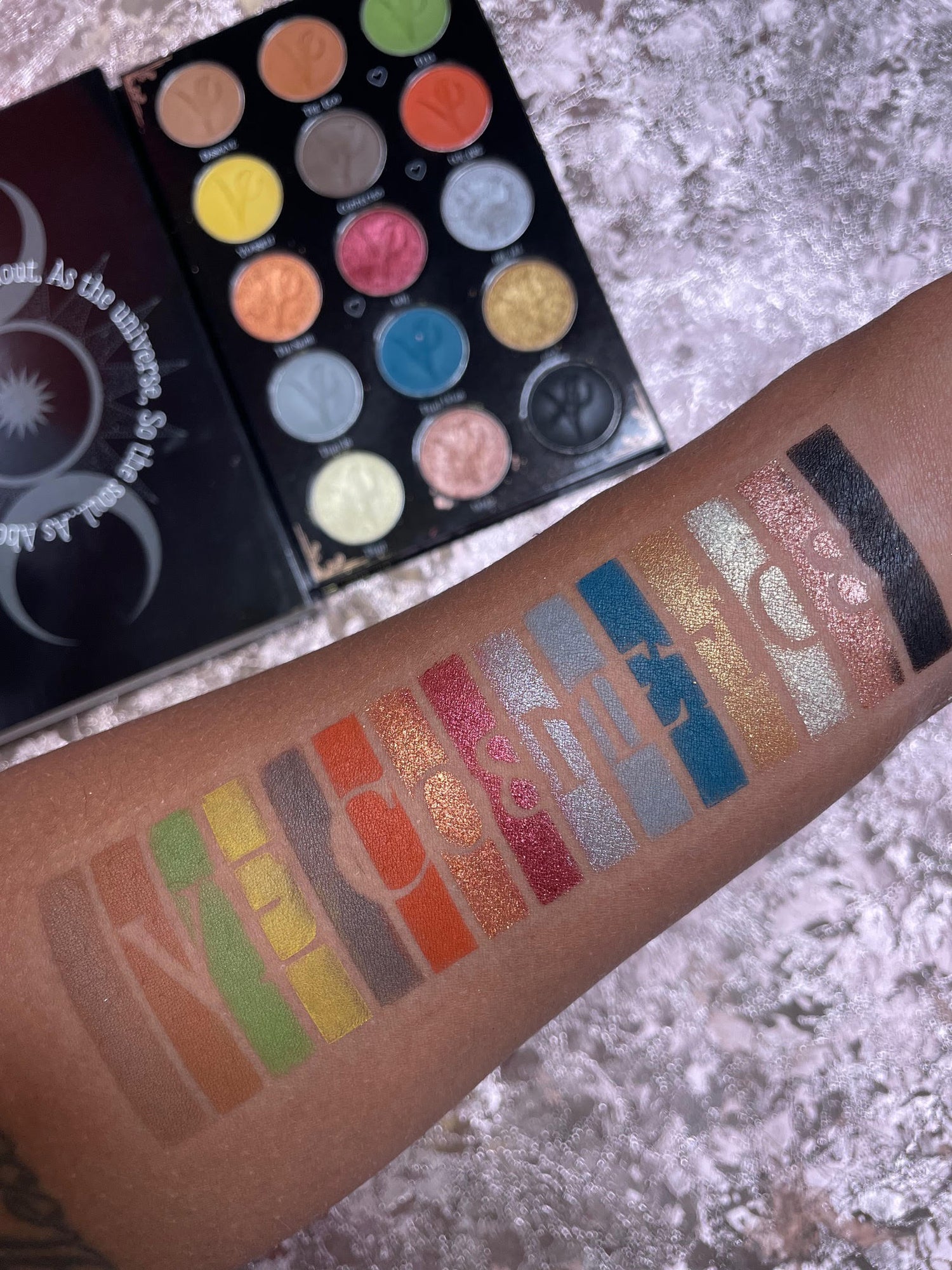 As Above So Below Palette - VE CosmeticsEyeshadow