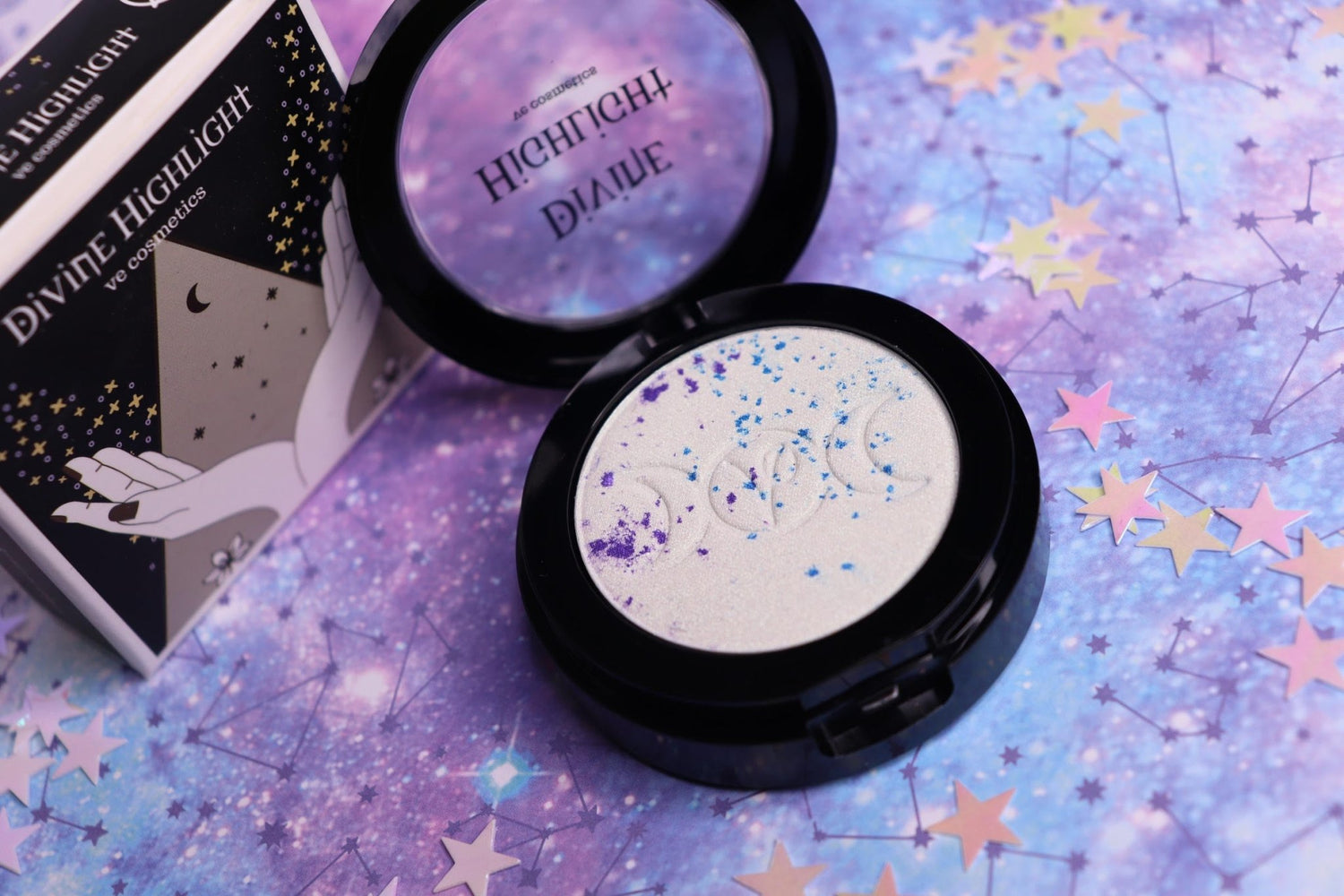Divine Highlighter product