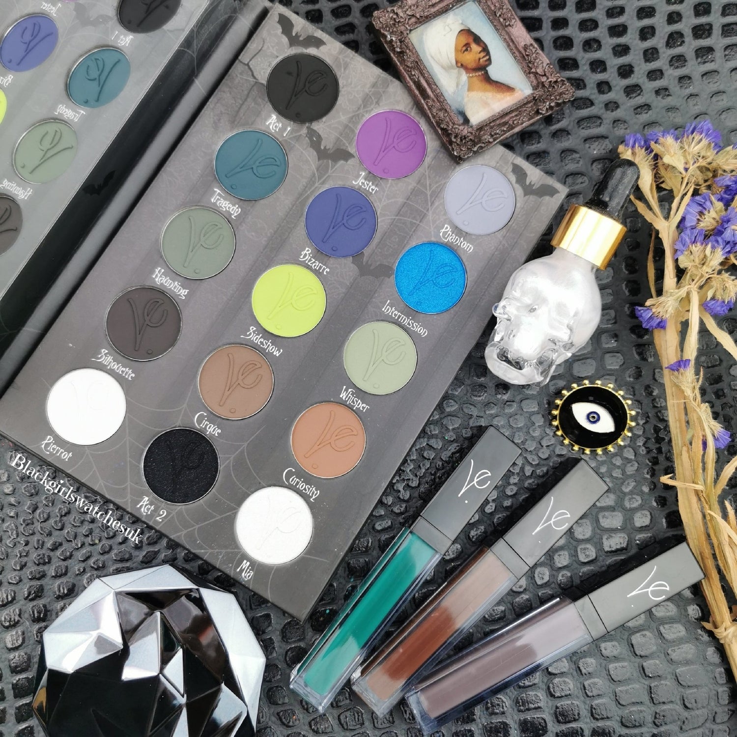 Freakshow - Alice Bizarre x VE Cosmetics Collab - VE CosmeticsEyeshadow