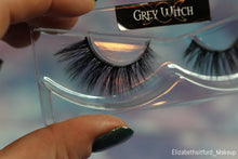 Load image into Gallery viewer, Grey Witch - Deadly Lashes - VE CosmeticsEyelashes
