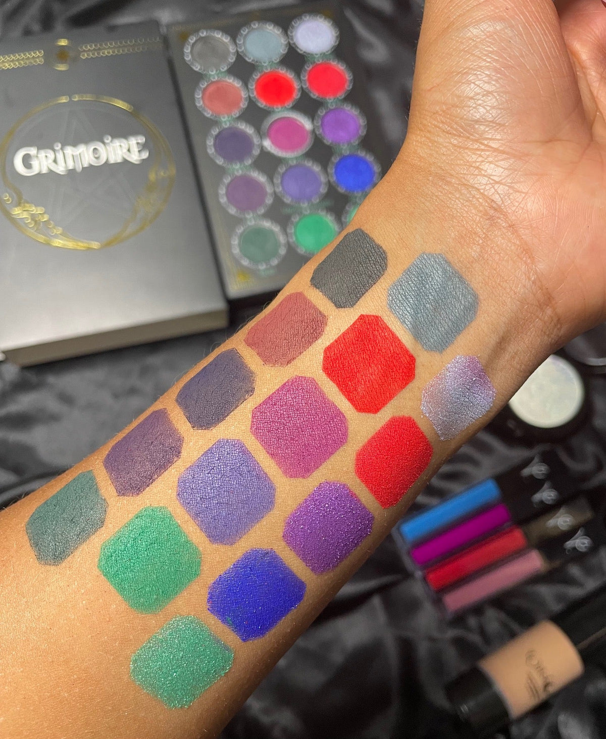 Grimoire - Book Of Shadows Vol 2 (Limited Edition) - VE CosmeticsEyeshadow