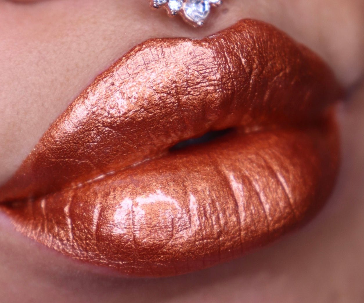 Magic - Unicorn Goo (Metallic Liquid Lipstick) - VE CosmeticsLipstick