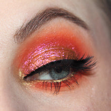 Load image into Gallery viewer, Magickal Essence Liquid Multichrome Pigment - So Mote It Be - VE CosmeticsEyeshadow
