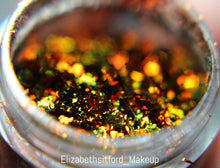 Load image into Gallery viewer, Moon Dust Duochrome Flakes - Trust - VE Cosmeticsloose pigment
