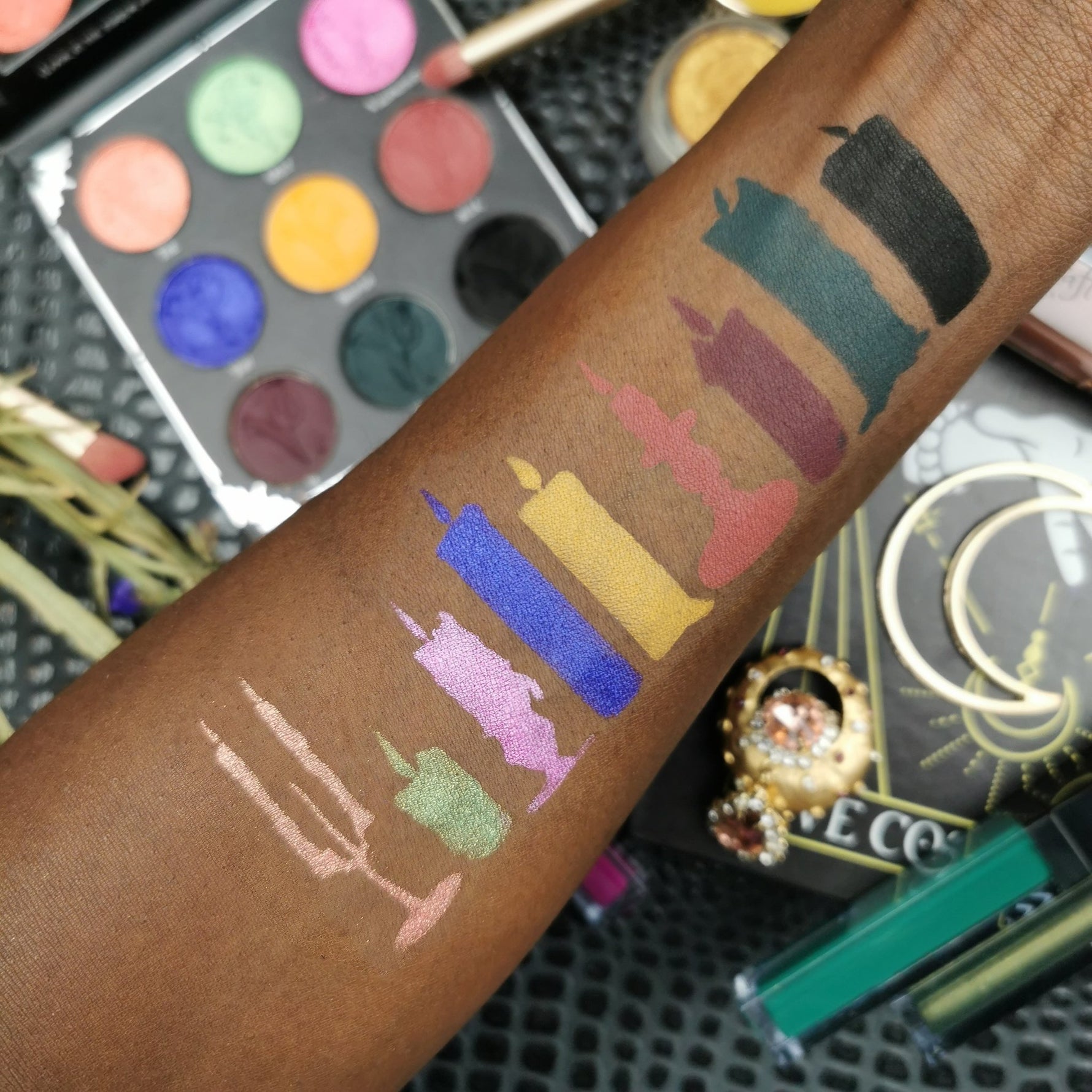Spellbound Palette Ltd Edt - VE CosmeticsEyeshadow