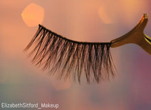 Load image into Gallery viewer, Synchronicity - Deadly Lashes - VE CosmeticsEyelashes
